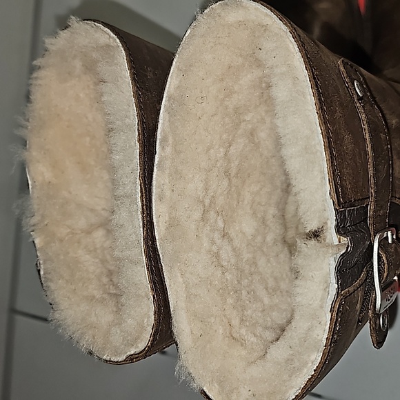 UGG Australia Kensington Toast Tall Shearling Boots Brown Leather Size 7 VGUC - Picture 5 of 16